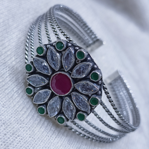 925 Pure Silver Antique Cut Stone Kada Bracel