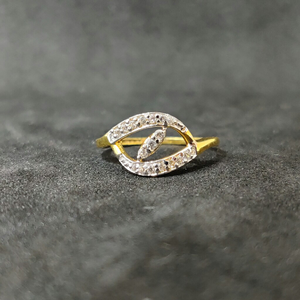 22k Ladies Fancy Ring