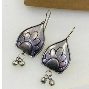 Silver Classic Design Artificial Earring 