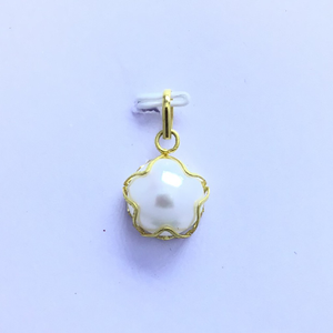 FANCY PEARL GOLD PENDANT