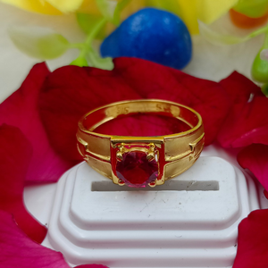 916 GOLD RED STONE PLAIN GENTS RING