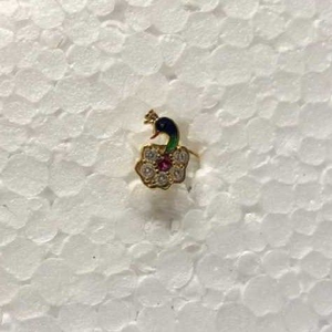 18KT Yellow Gold Trendy Peacock Design Nosepi
