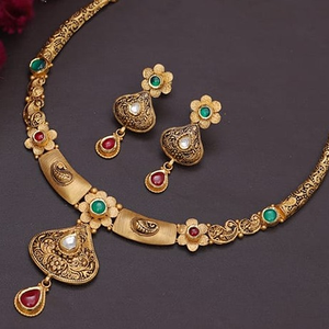 Antique Necklace Set 916.