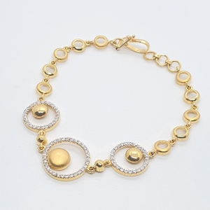 Gold 91.6 Fancy Diamond Ladies Bracelet