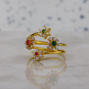 Flower pattern classic gold ring