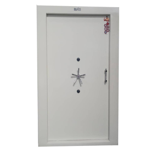 Certified rhino strong room with class b door