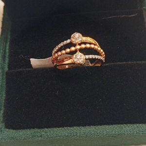 18K Gold 3 Line Ladies Ring