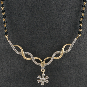 18kt designer diamond mangalsutra