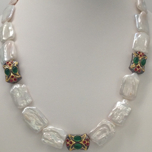 white Square Baroque Pearls Mala With Antique