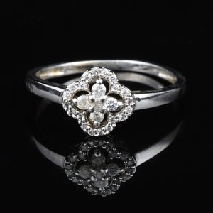 18kt designer diamond rings