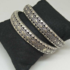 925 Sterling Silver Oxides Designed Bangle