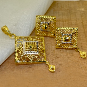 22k Gold Plain Beautiful Turkish Pendant Set