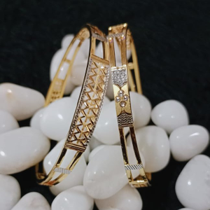 22Kt Gold Designer Kadli