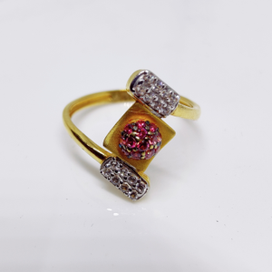 916 gold cross design diamond ladies ring