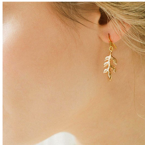 18 Kt Hallmark Real Solid Yellow Gold Botanic