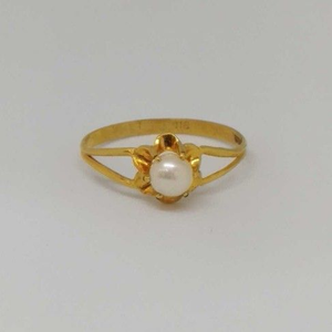 22 kt gold ladies branded ring