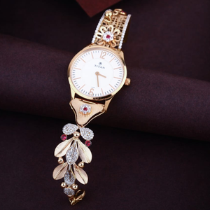 750 Rose Gold Classic Ladies Watch RLW350