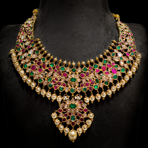 916 Gold Designer Kundan Necklace Set