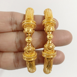 22 kt solid yellow gold dubai bracelet bangle