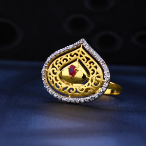 Ladies Ring Cz 916