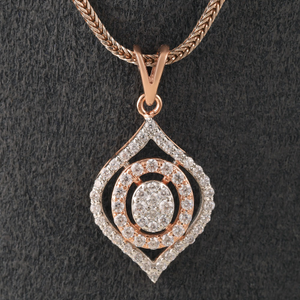 18kt rose gold  diamond pendant 