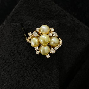 Pearl diamond ring
