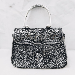 925 pure silver ladies purse with handle in D
