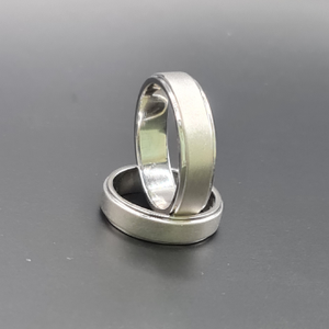 95 PLATINUM RING
