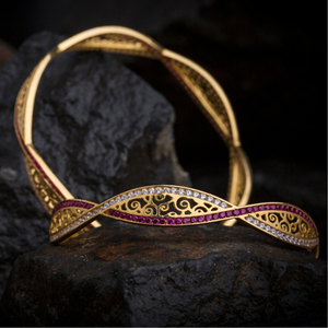 filigri designer diamond bangle