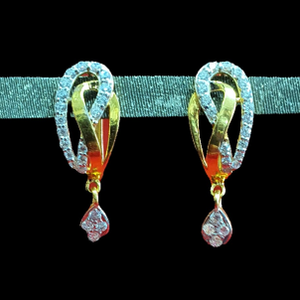 18k avril round diamond stud earrings