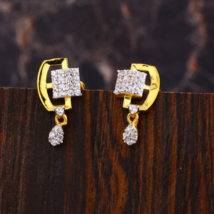 916 Gold CZ Women's fancy  Hallmark Fancy Ear