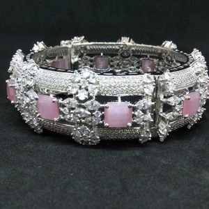 Pink diamond designed 1gram ladies bracelet