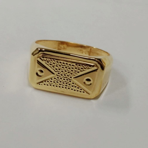 Gold dazzling gents ring
