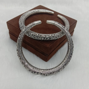 Pure silver leg kada light weight and adjusta