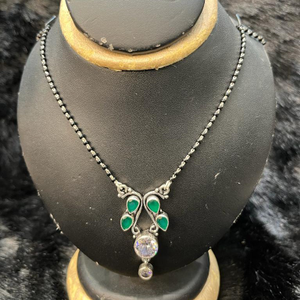 925 Silver Green Stone Dokiya Set