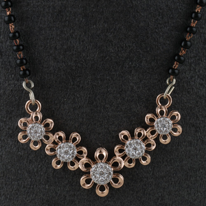 18kt flower diamond mangalsutra