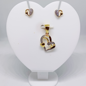 916 gold Classic heart shape CZ pendant set