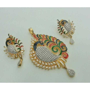 916 Gold Ladies Indian Peacock Design Modern 