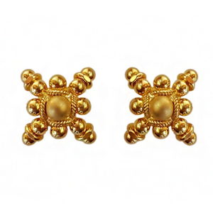 22kt solid yellow gold elegant square stud wo
