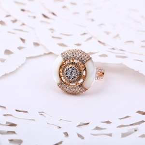 18KT Rose Gold Exclusive Ladies Ring RLR869