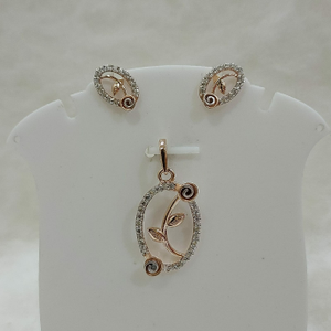 18k gold cz with rose pendant set