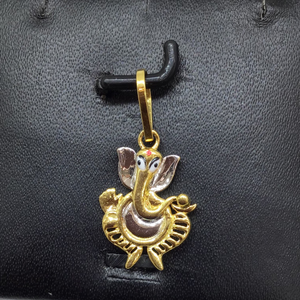 Designed gold ganeshji pendant