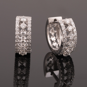 18kt designer diamond fancy bali earrings