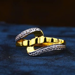 916 Gold Ladies Ring LR-0037