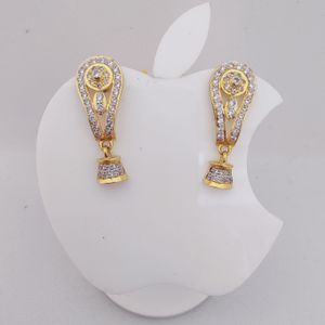 22k Gold Exclusive Hanging Stone Earring