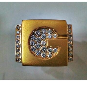 22Kt Gold close setting G initial Gents ring