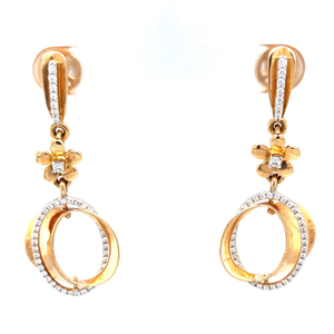 Étonnante dangling earrings with centre piec