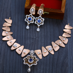 18ct  Rose Gold Designer  Hallmark   Necklace