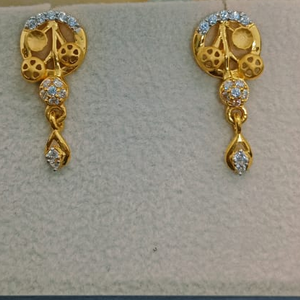 916 Gold CZ Fancy Earrings