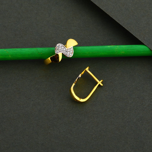 750 Gold Cz Hallmark Earring  Bali LFB137